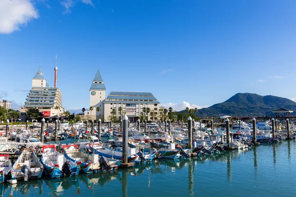 Taipei, Tayvan - 10 Kasım 2022: Tamsui Balıkçı Rıhtımı