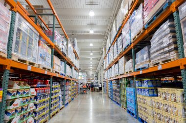 Tayvan - 22 Eylül 2023: Tayvan 'daki Costco mağazası