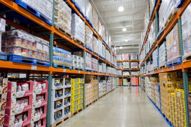 Tayvan - 22 Eylül 2023: Tayvan 'daki Costco mağazası