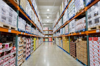 Tayvan - 22 Eylül 2023: Tayvan 'daki Costco mağazası