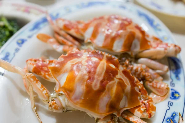 Crabe Cuit Vapeur Sur Plaque Blanche Restaurant — Photo