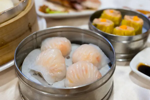 Steamed prawn dumpling in chinese restaurant