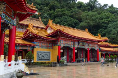 Yilan, Tayvan - 06 Aralık 2023: Tayvan 'ın Yilan kentindeki geleneksel Çin tapınağı Sanqing daozu