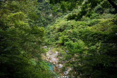 Hualien Taroko Shakadang hiking trail