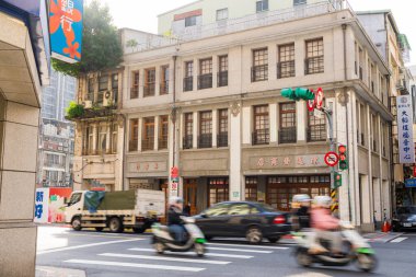 Taipei, Tayvan - 25 Aralık 2023: Dihua Caddesi 'ndeki Taipei şehrinde eski tarz bina