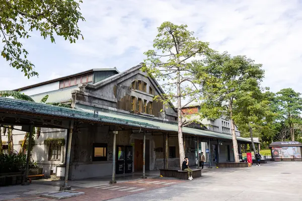 Taipei, Tayvan - 26 Ekim 2023: Huashan 1914 Taipei Yaratıcı Parkı