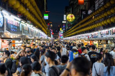 Keelung, Tayvan - 06 Temmuz 2023: Tayvan 'daki Keelung Gece Pazarı