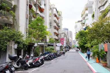 Taipei, Tayvan - 02 Ekim 2023: Taipei şehir sokağı