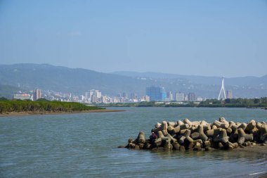Taipei - 07 Aralık 2023: Taipei 'de Riverside