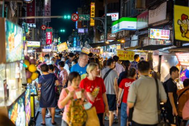 Keelung, Tayvan - 06 Temmuz 2023: Tayvan 'daki Keelung Gece Pazarı