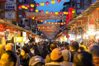 Taipei, Tayvan - 26 Ocak 2024: Taipei 'de geleneksel Lunar Yeni Yıl sokak pazarı