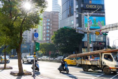 Taipei, Tayvan - 18 Ocak 2024: Taipei şehir yaşamı