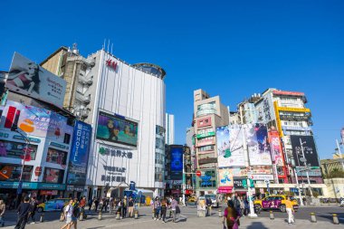 Taipei, Tayvan - 02 Ocak 2024: Tayvan 'da Taipei şehir sokağı