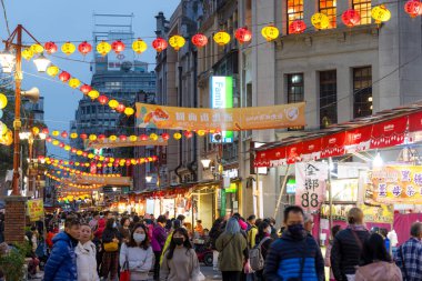 Taipei, Tayvan - 26 Ocak 2024: Taipei 'de geleneksel Lunar Yeni Yıl sokak pazarı