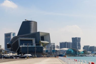 Kaohsiung, Tayvan - 01 Şubat 2024: Kaohsiung şehir merkezi nehir kenti