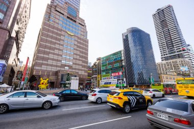 Taipei, Tayvan - 02 Ocak 2024: Taipei şehir sokağı