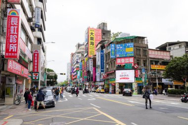 Taipei, Tayvan - 05 Şubat 2024: Tayvan şehir sokağı