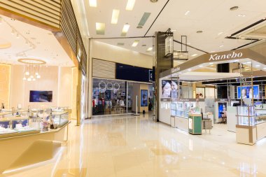 Taoyuan, Tayvan - 20 Aralık 2023: Taimall alışveriş merkezinin içi 