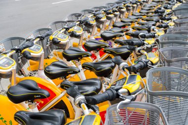 Taipei, Tayvan - 29 Aralık 2023: Taipei 'de bisiklet paylaşımı