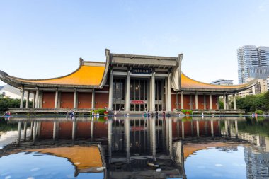 Taipei, Tayvan - 18 Ocak 2024: Taipei şehrindeki Sun Yat Sen Anıt Salonu