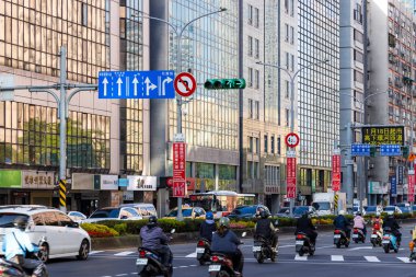 Taipei, Tayvan - 18 Ocak 2024: Taipei şehir sokağı