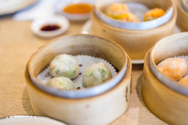 Restoranda Çin Dim Sum 'u