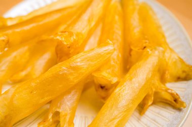 Kuru yüzme mesanesi.