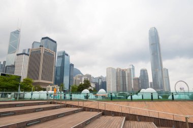 Hong Kong - 05 Nisan 2024: Hong Kong şehrindeki Tamar Park 'taki Takım Laboratuvarı Sürekli Sanat Limanı