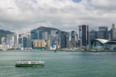 Hong Kong - 20 Haziran 2024: Hong Kong Victoria Limanı