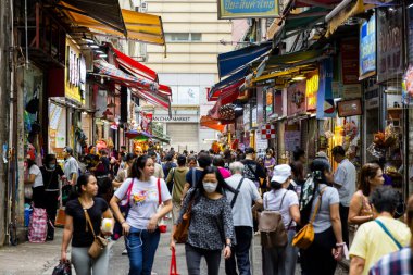 Hong Kong - 27 Nisan 2024: Wan Chai Market, Hong Kong