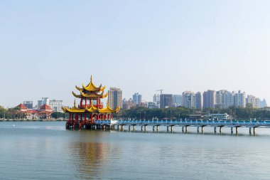 Tayvan 31 Ocak 2024: Kaohsiung Lotus Gölü Tayvan