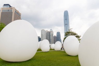 Hong Kong 05 Nisan 2024: Hong Kong şehrindeki Tamar Park 'taki Takım Laboratuvarı Devamlılığı Sanat Limanı