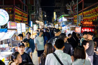 Hong Kong 05 Nisan 2024: Hong Kong şehrindeki Tamar Park 'taki Takım Laboratuvarı Devamlılığı Sanat Limanı