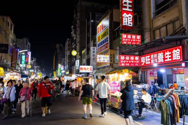 Kaohsiung 31 Ocak 2024: Kaohsiung 'daki Liuhe Turizm Gecesi Pazarı