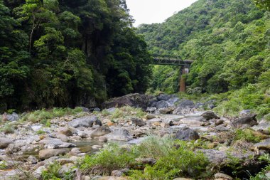 Güzel gölü olan Taroko Milli Parkı