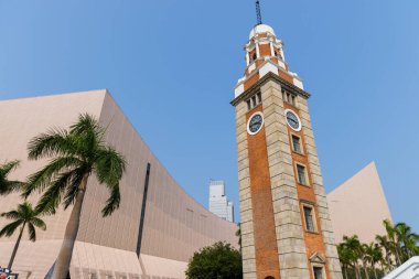 Hong Kong 11 Nisan 2024: Hong Kong Tsim Sha Tsui saat kulesi