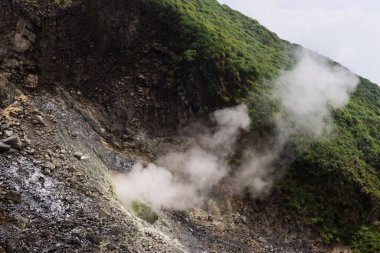 Tayvan 'ın Yangmingshan Milli Parkı' ndaki Huangxi sıcak bahar dinlenme alanı.