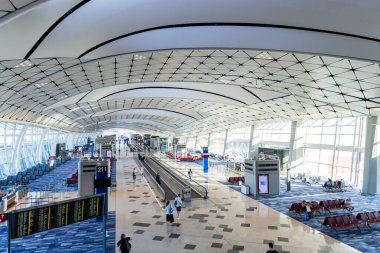 Hong Kong 09 Temmuz 2024: Hong Kong Uluslararası Havaalanı, kalkış salonu