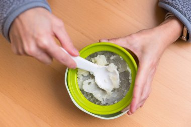 Bebek maması püresi yapmak için en iyi araç