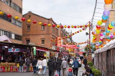 Taipei, Tayvan 22 Ocak 2025: Çin 'in Taipei şehrinde Dihua Caddesi