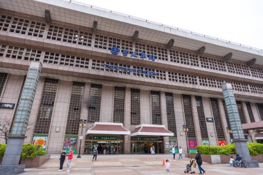 Taipei, Tayvan 26 Kasım 2024: Taipei ana istasyon toplu taşıma merkezi
