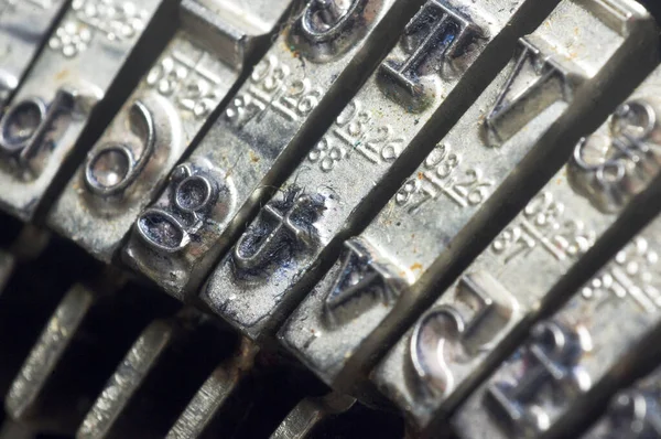 Nahaufnahme Alter Schreibmaschinenschlüssel Für Verschiedene Konzepte — Stockfoto