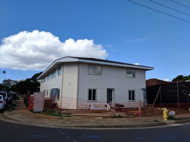 Honolulu - 17 Kasım 2017: Canavar Evi Kapahulu 'da yapım aşamasında.