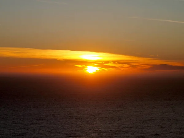 Solnedgång Genom Molnen Över Stilla Havet Utanför Kaliforniens Kust — Stockfoto