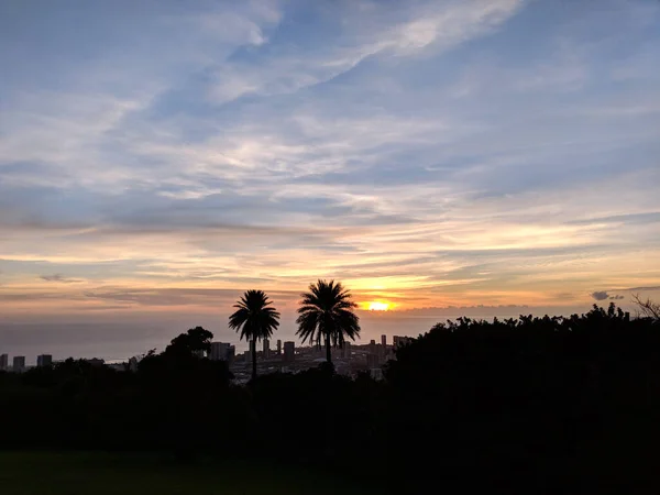 Захід Сонця Через Хмари Над Океаном Який Видно Tantalus Lookout — стокове фото