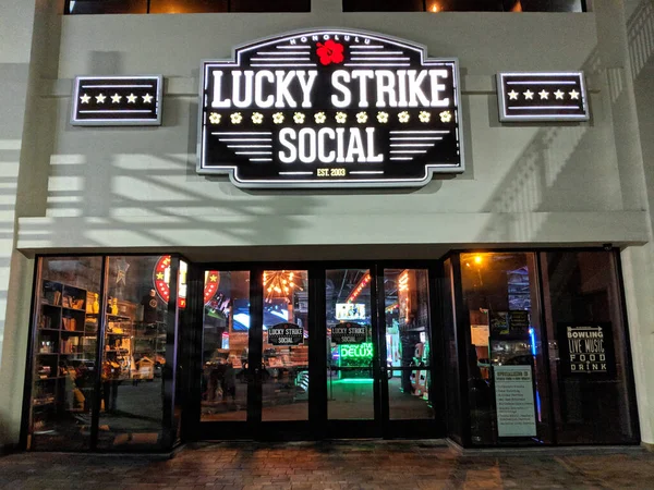 Honolulu Marzo 2018 Lucky Strike Social Entrance Noche Oahu Hawaii — Foto de Stock
