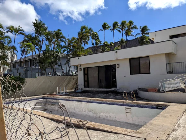 Honolulu Noviembre 2021 Piscina Vacía Demolida Kapahulu Mansion House Reparación —  Fotos de Stock