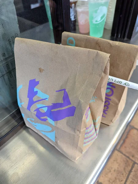 Honolulu February 2022 Taco Bell Takeout Order Ready Pickup Counter — Stock Photo, Image