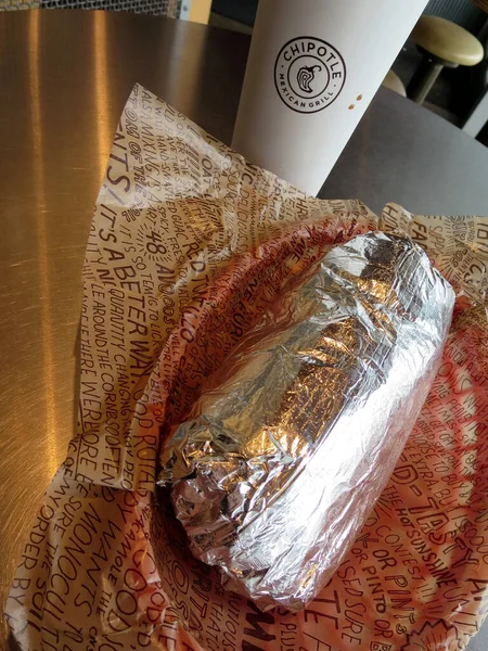 Boston Június 2014 Kényeztesse Magát Egy Ínycsiklandozó Burrito Párosított Frissítő — Stock Fotó