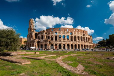 Roma, İtalya 'daki Roma Kolezyumu. Dünyanın en büyük gladyatör sahası..